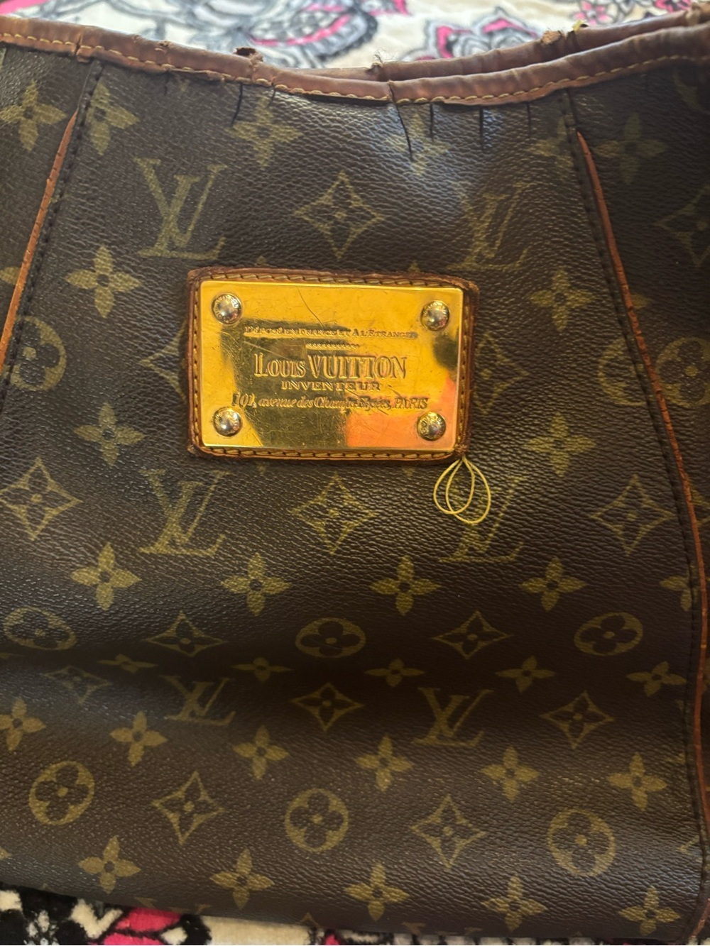 Louis Vuitton Brown Monogram Canvas Hobo Shoulder Bag with Gold Hardware - Picture 3 of 15